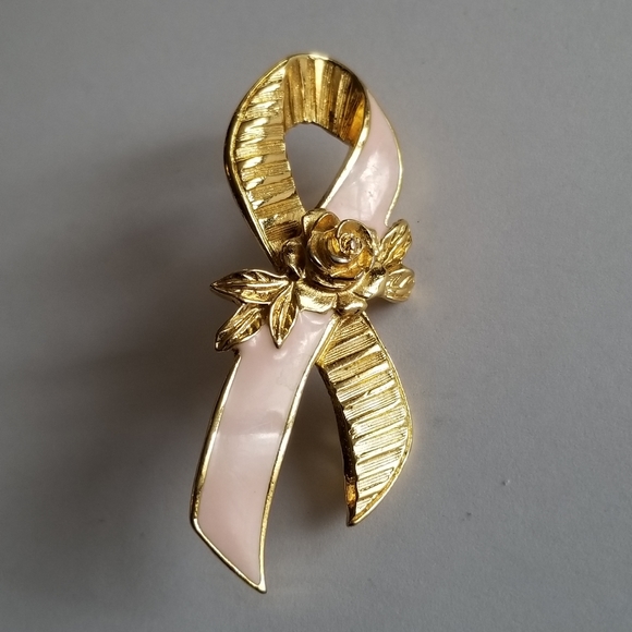 Avon Breast Cancer ribbon brooch pink gold rose - Picture 2 of 8